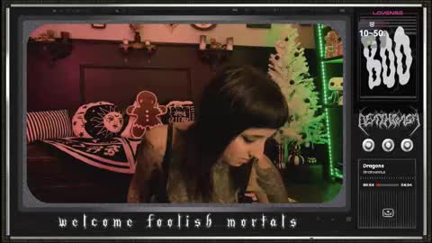 Juune online show from December 4, 8:19 pm