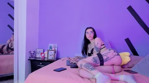 Lilith  Sofi online show from September 29, 9:25 pm