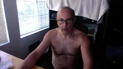 daddy vegas  for single women and couples here online show from December 7, 6:32 pm