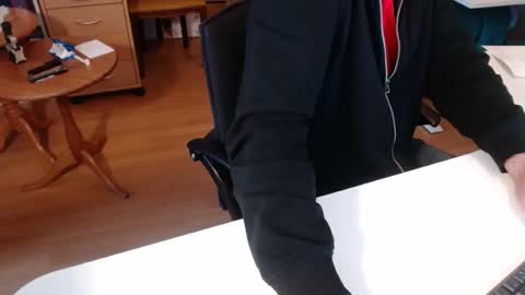 69pifpaf online show from November 24, 9:41 am