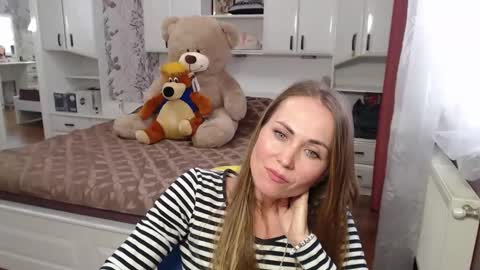 Snapshot of 69sexysecret691984 chatting on March 10, 10:50 am 69sexysecret691984 online show from March 10, 10:50 am
