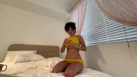 6aphrodite online show from January 15, 2:15 pm