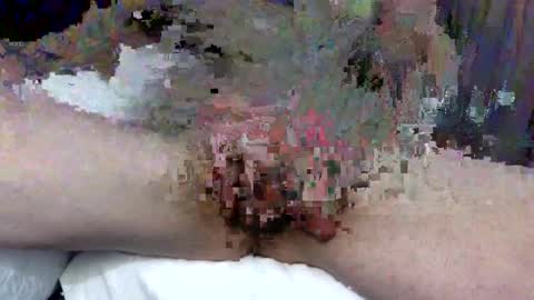 Snapshot of 6ft8sparks chatting on February 19, 2:55 am 6ft8sparks online show from February 19, 2:55 am