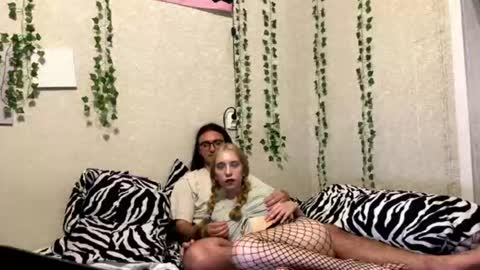 6hei6hot online show from June 28, 3:41 pm