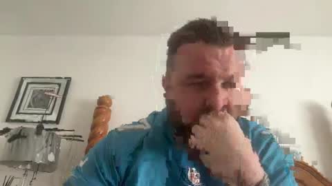 7celticguy7 online show from July 11, 2:31 pm