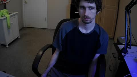 7finga online show from December 18, 8:42 am