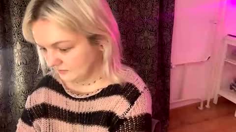 Ivy online show from January 10, 8:07 am