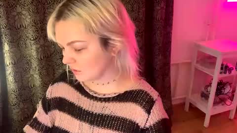 Ivy online show from January 13, 3:23 am