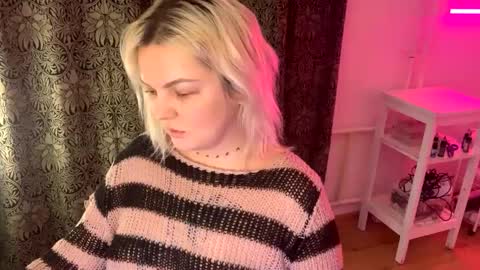 Ivy online show from January 13, 6:27 am