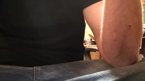 8inchwyteboi online show from May 9, 10:32 am