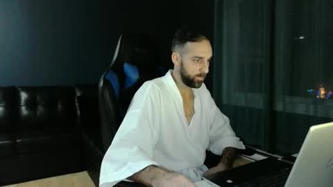 8james5 online show from December 18, 2:42 am