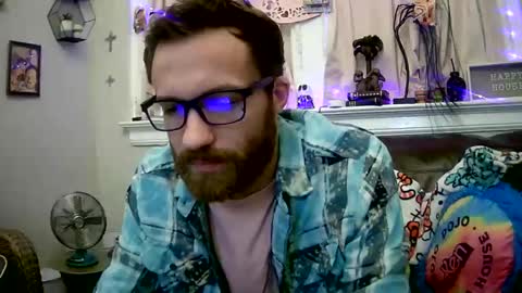 90210screamer online show from February 9, 10:32 pm