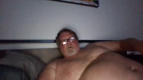 Snapshot of 9gecko696969 chatting on December 6, 9:49 am 9gecko696969 online show from December 6, 9:49 am