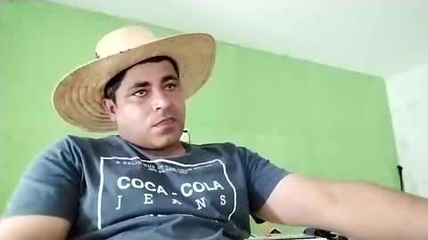 9vinhocamshow online show from February 20, 4:47 pm