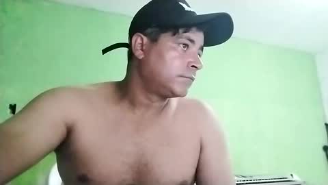 9vinhocamshow online show from February 15, 9:37 pm