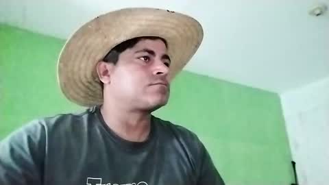 9vinhocamshow online show from February 17, 12:05 pm