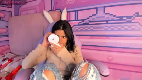 Alice  online show from September 21, 7:23 am