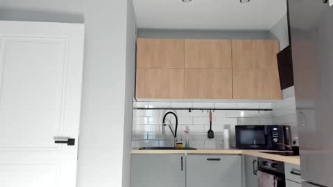 Adam online show from February 11, 12:04 pm