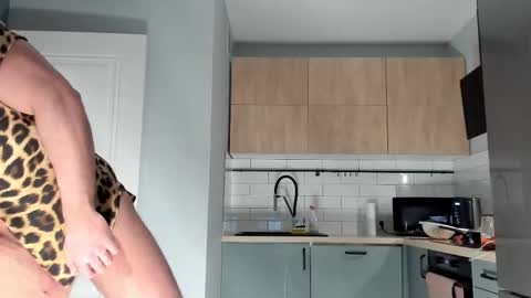 Adam online show from March 10, 6:56 pm