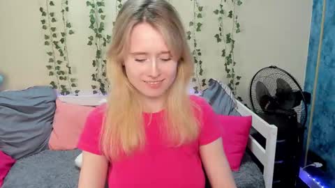 adel online show from February 9, 9:39 pm