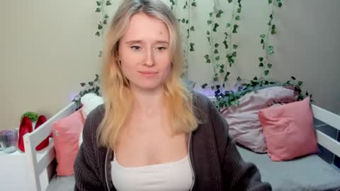 adel online show from January 16, 12:45 am