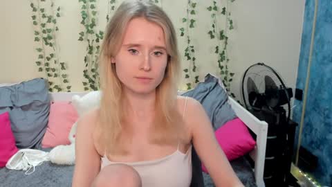 adel online show from January 31, 9:37 pm