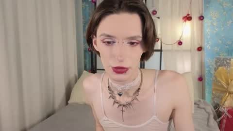 adrian online show from December 18, 12:22 pm