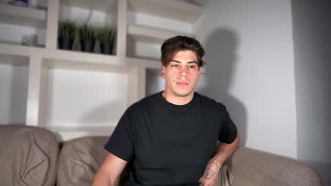 _aesthetic online show from September 26, 3:31 pm