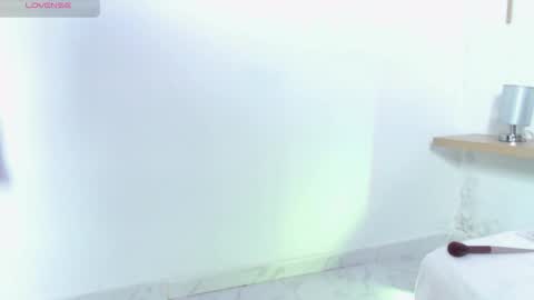 _aithanaa_ online show from March 30, 7:47 pm