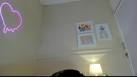 _aleja_x online show from October 13, 11:34 am