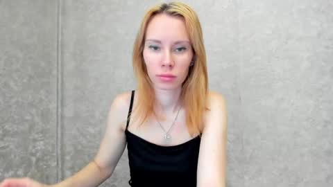 _alex1819 online show from April 13, 7:45 am