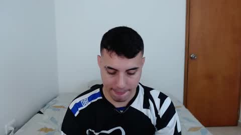 Alex online show from January 11, 1:27 am