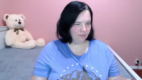 _alexandra_ray_ online show from October 17, 11:47 am