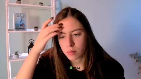 Snapshot of _alice_smith__ chatting on October 19, 9:03 am _alice_smith__ online show from October 19, 9:03 am