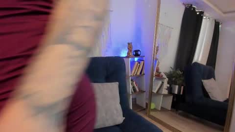 Alice online show from February 24, 8:34 pm