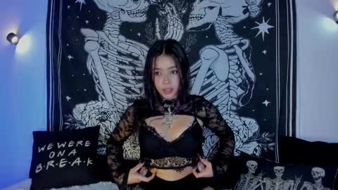 _alicesasha_ online show from November 7, 6:49 am