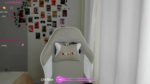 Snapshot of _alissaa_ chatting on December 2, 12:35 pm Alice online show from December 2, 12:35 pm