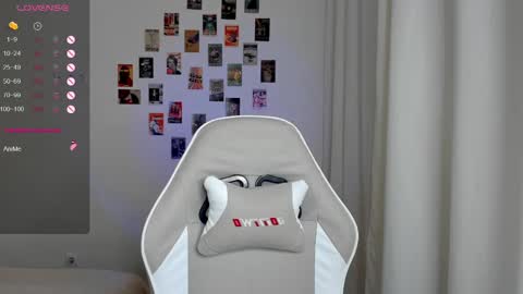 Snapshot of _alissaa_ chatting on February 11, 8:42 pm Alice online show from February 11, 8:42 pm