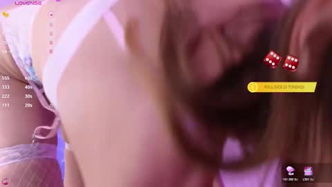 Mia online show from February 28, 4:44 pm