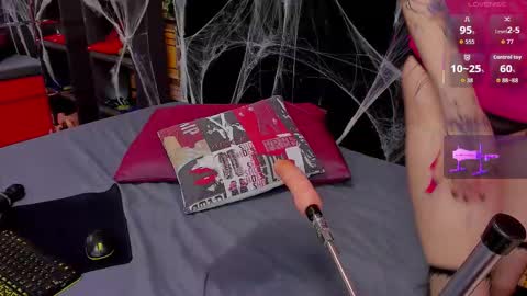 Alison online show from October 31, 2:01 am