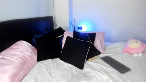 Amy online show from January 5, 12:09 am