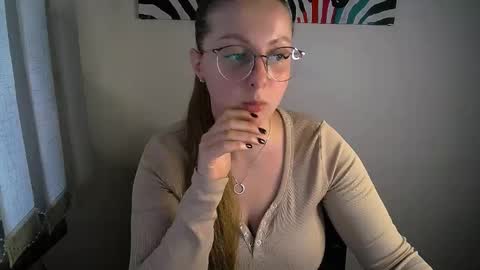 Anna online show from November 15, 11:23 am