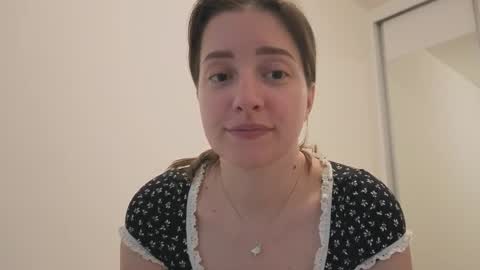 Anna online show from March 23, 2:22 pm