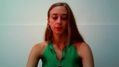 _aurora_sweet online show from September 23, 2:11 pm