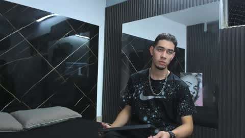 _axel_09 online show from April 7, 3:30 am