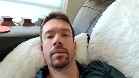 _b_h_c_ online show from February 11, 10:46 pm