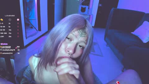 Lunita  online show from December 8, 2:57 am