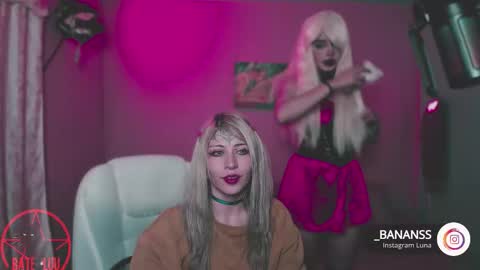 Lunita  online show from October 8, 7:36 am