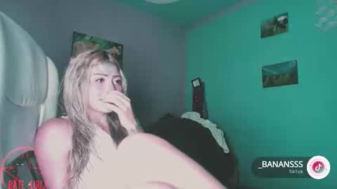 Lunita  online show from October 14, 6:16 am