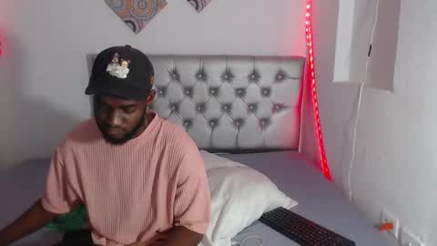 Andrew online show from December 22, 6:47 pm